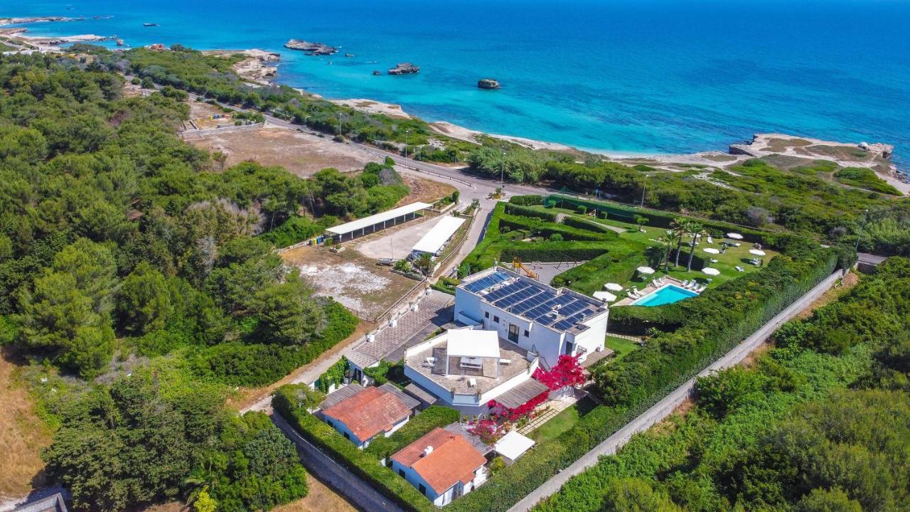 Residence Punta Cassano - In Piscina Sulla Spiaggia Di Sabbia San Foca Exterior foto